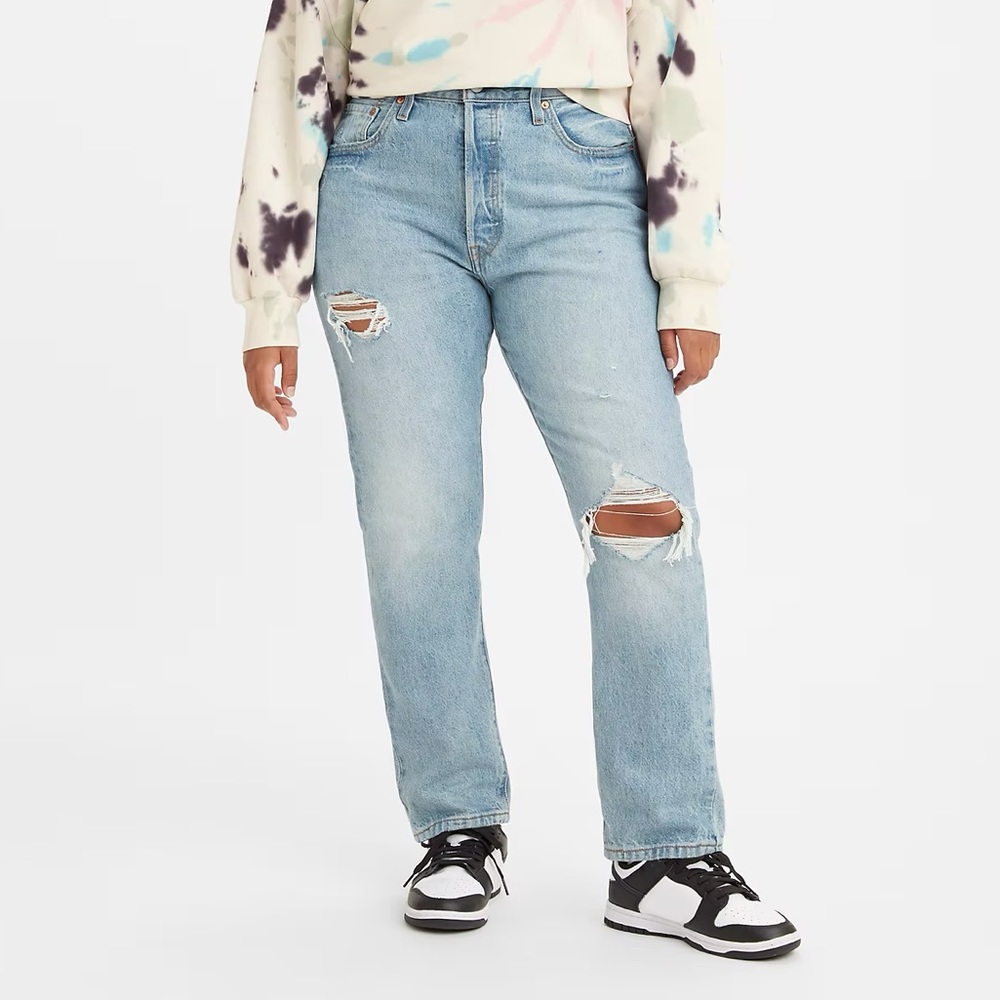 Levi’s 501 Skinny Jeans in Can’t Touch This